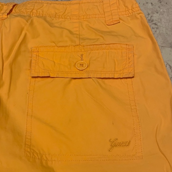 Guess Pants, Size 28 - Picture 5 of 7